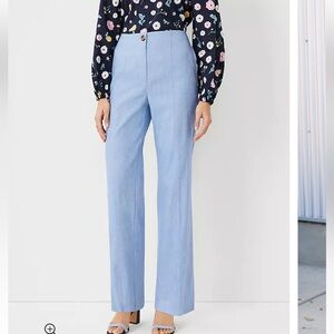 Ann Taylor Seamed Pant with Linen Blend- Size 2
